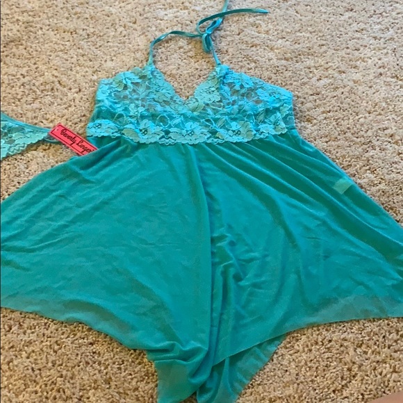 Teddy and thong set - Picture 3 of 3